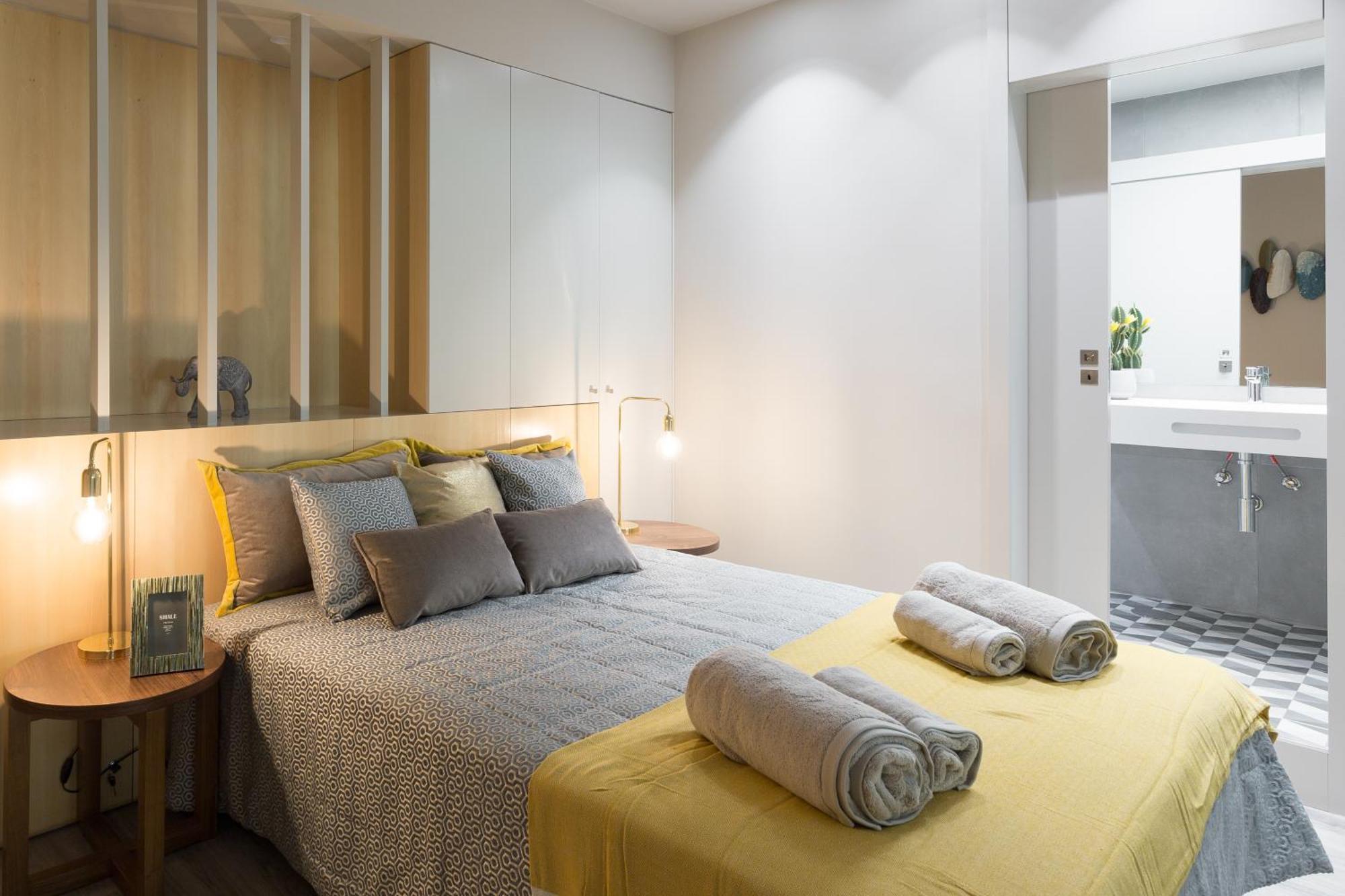 Host Wise - Charming Luxurious Flat With Garage Apartment Porto Luaran gambar