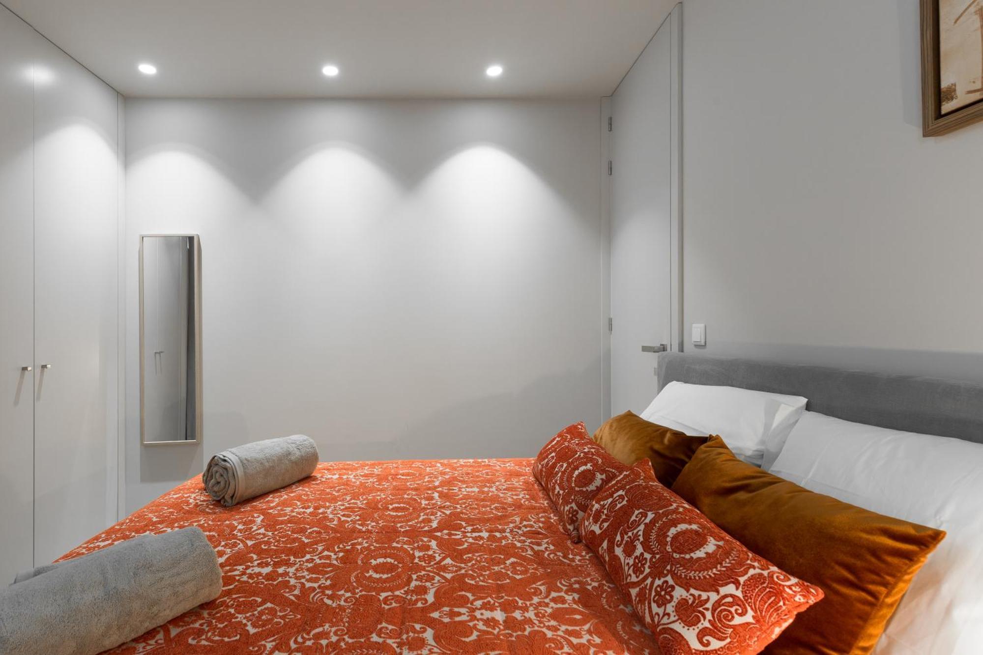 Host Wise - Charming Luxurious Flat With Garage Apartment Porto Luaran gambar